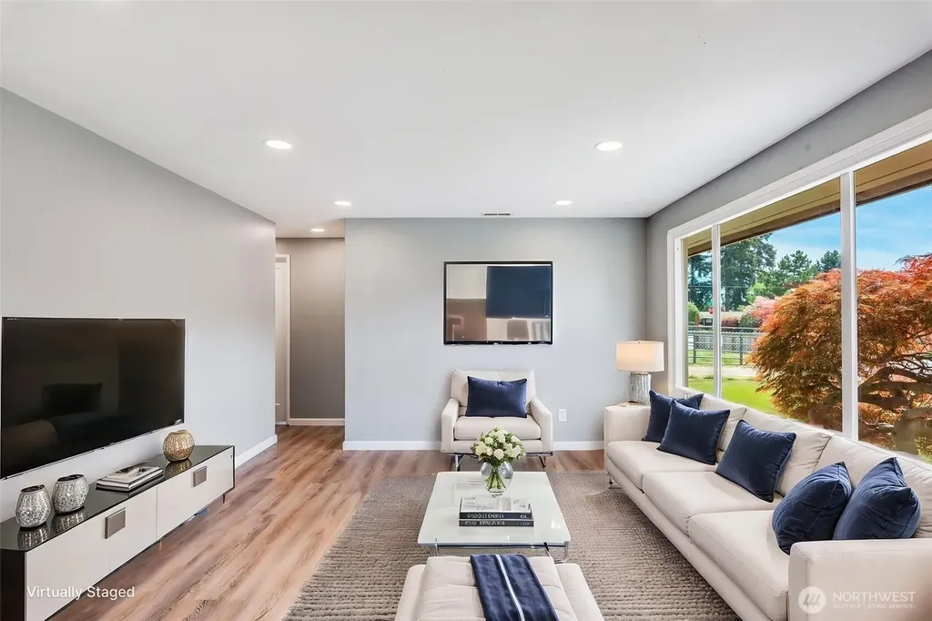 4709 101st Street SW Lakewood WA 98499