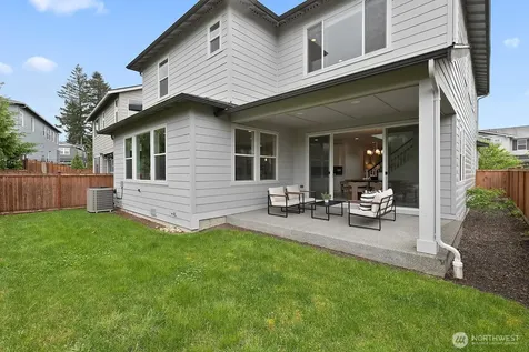23546 SE 271st Street Maple Valley WA 98038