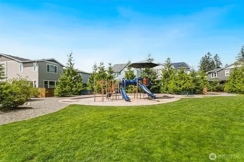 23546 SE 271st Street Maple Valley WA 98038