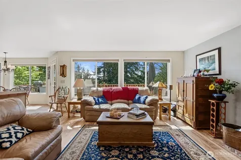 2416 182nd Place SE Bothell WA 98012