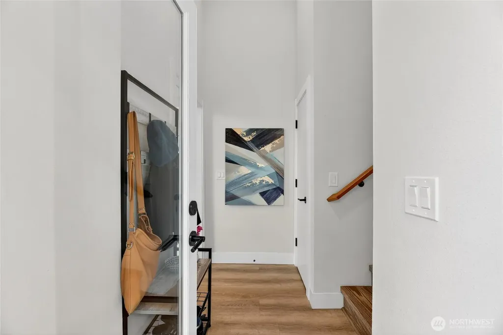 6543 35th Avenue SW Seattle WA 98126