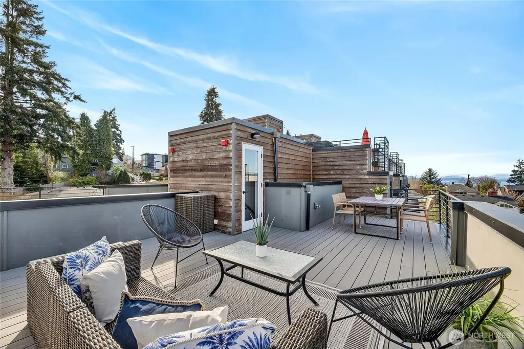 6543 35th Avenue SW Seattle WA 98126