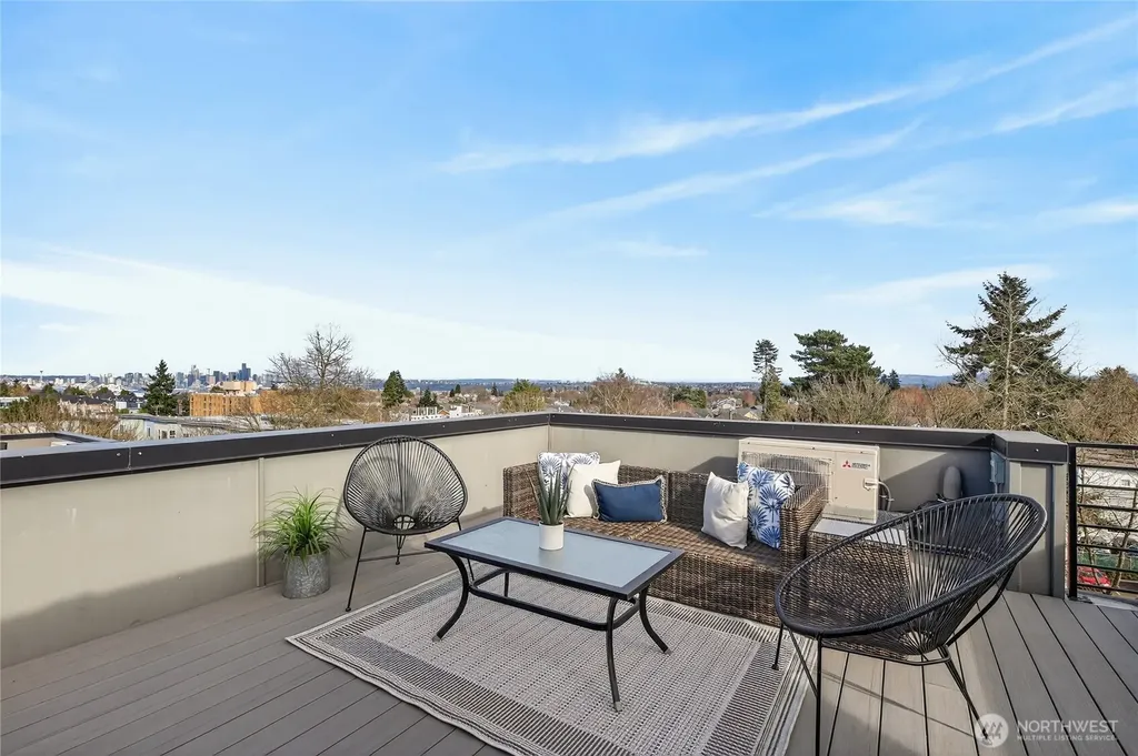 6543 35th Avenue SW Seattle WA 98126