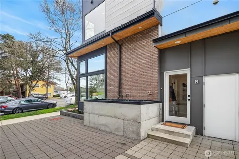 6543 35th Avenue SW Seattle WA 98126