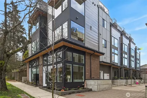 6543 35th Avenue SW Seattle WA 98126