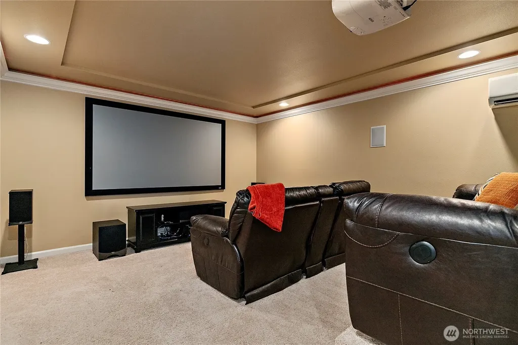 15827 33rd Avenue Ct E Tacoma WA 98446
