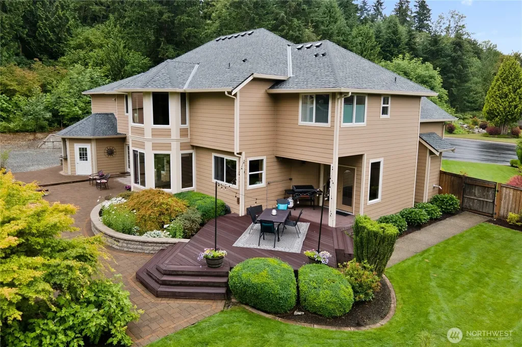 15827 33rd Avenue Ct E Tacoma WA 98446