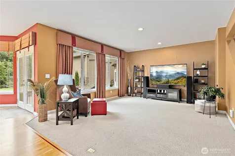 15827 33rd Avenue Ct E Tacoma WA 98446