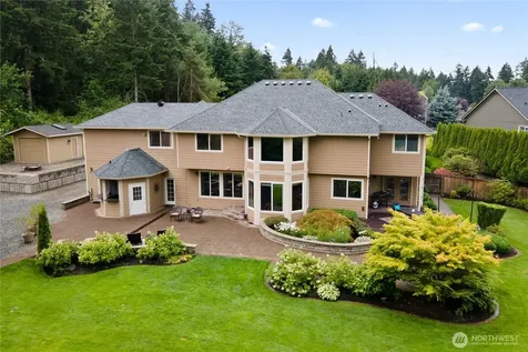 15827 33rd Avenue Ct E Tacoma WA 98446