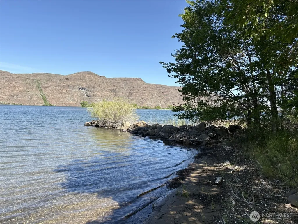 582 River Drive SW Quincy WA 98848