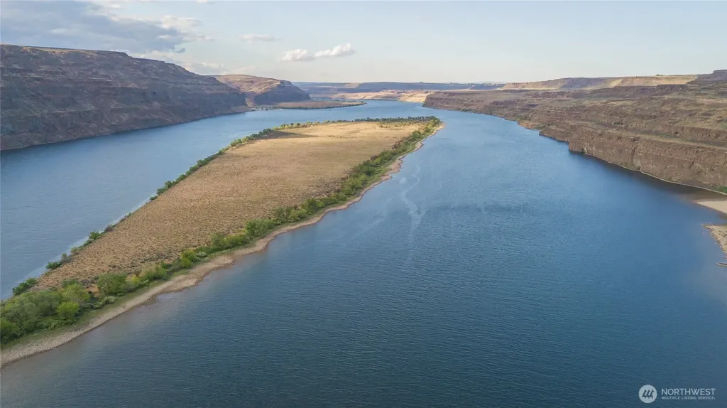 582 River Drive SW Quincy WA 98848