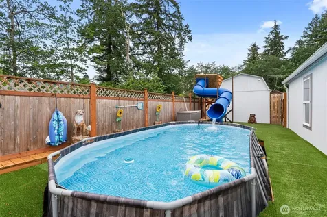 13741 Horsefall Avenue SE Rainier WA 98576