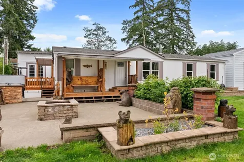13741 Horsefall Avenue SE Rainier WA 98576