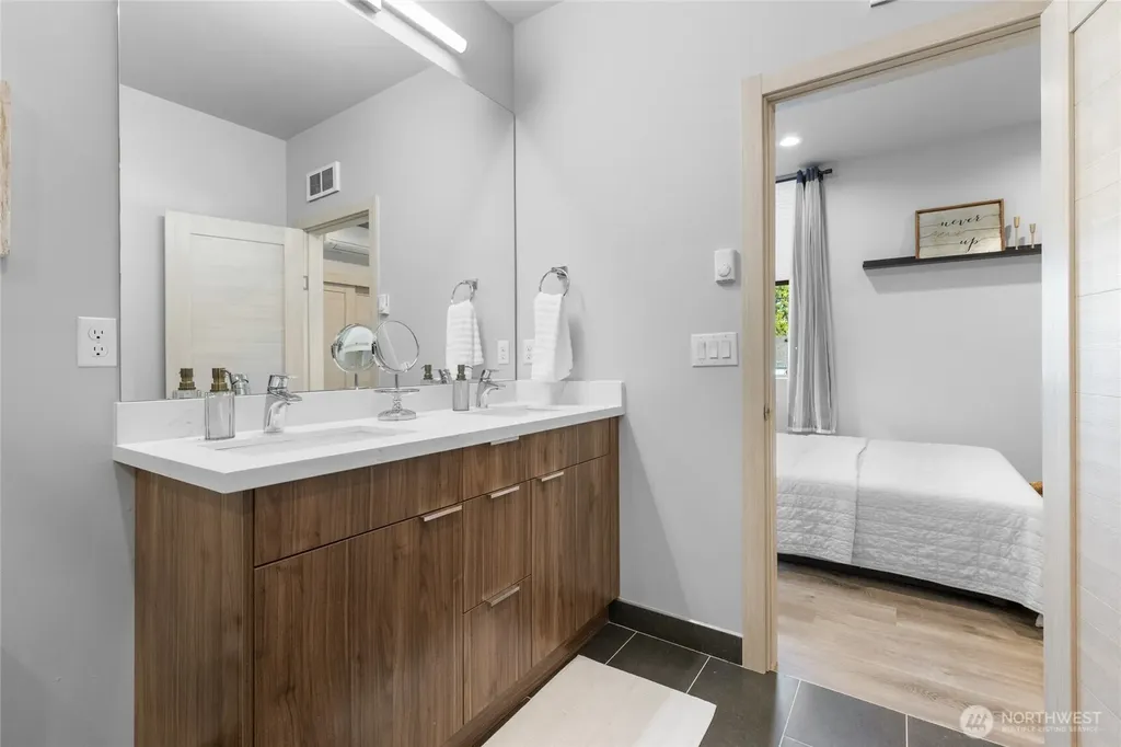 814 NW 54th Street Seattle WA 98107