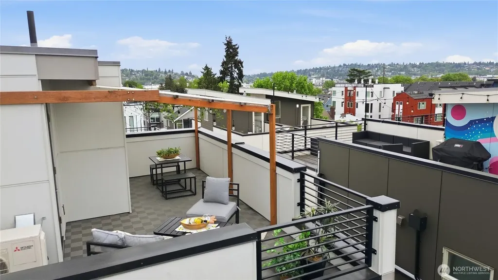 814 NW 54th Street Seattle WA 98107