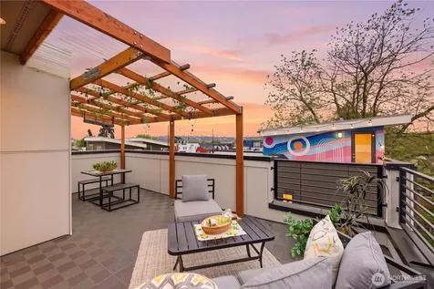 814 NW 54th Street Seattle WA 98107