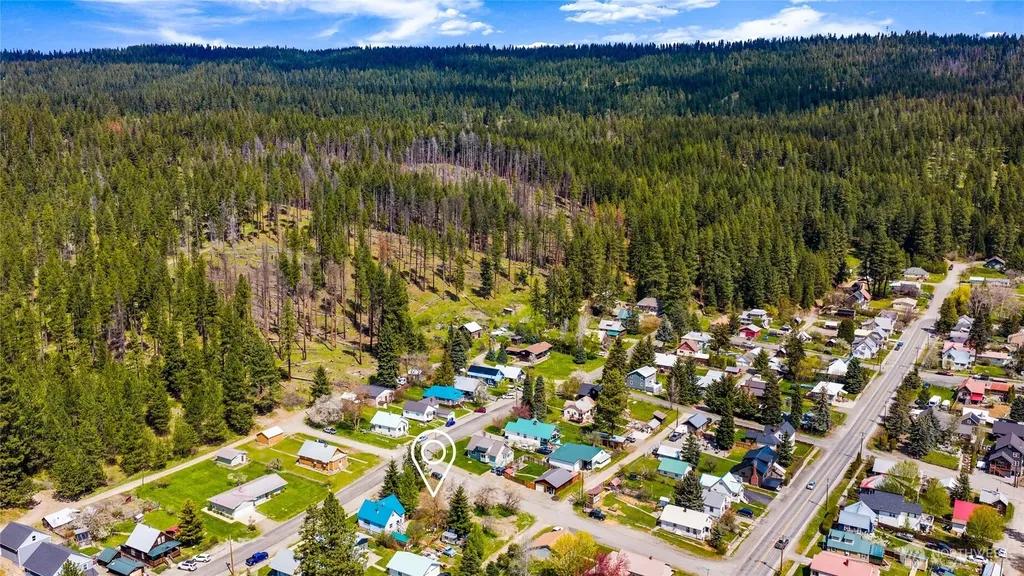 4 W Alaska Avenue Roslyn WA 98941