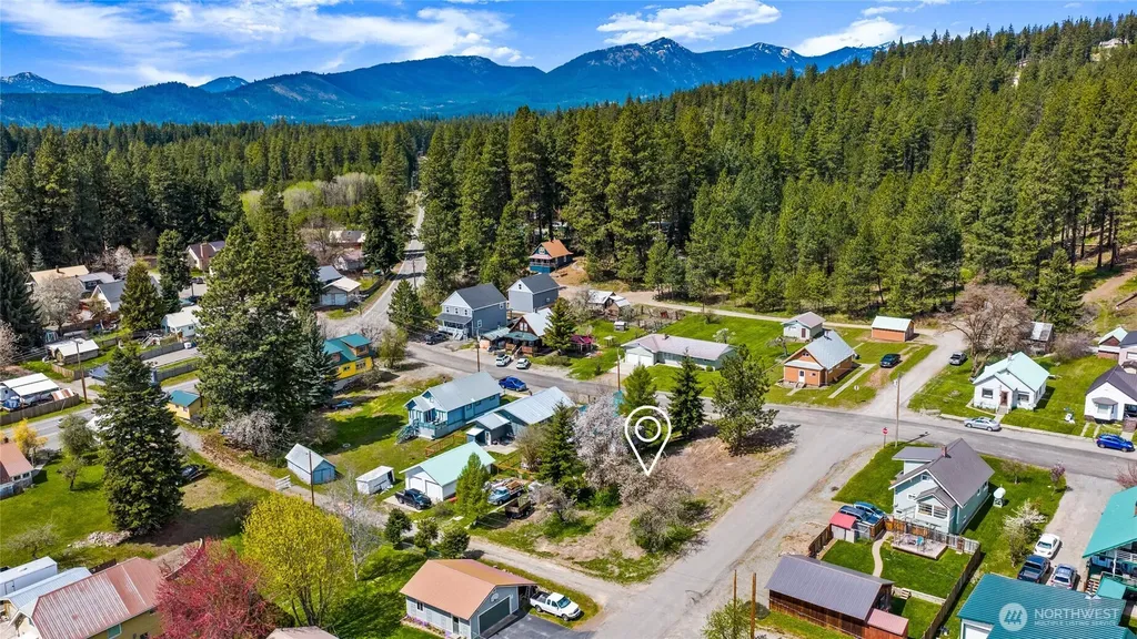 4 W Alaska Avenue Roslyn WA 98941