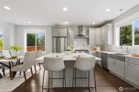 8215 NE 126th Drive Kirkland WA 98034