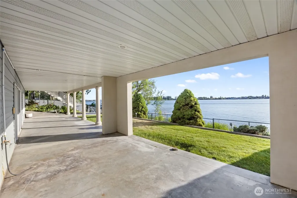 1782 Valley Road NE Moses Lake WA 98837