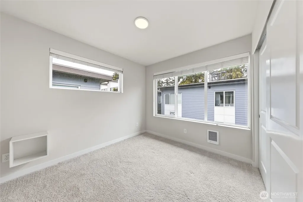 2116 N 147th Street Shoreline WA 98133