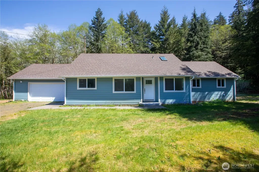 4858 Us Highway 101 Humptulips WA 98552