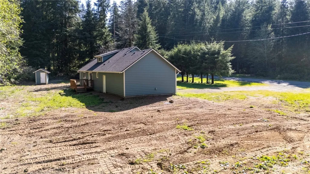 4858 Us Highway 101 Humptulips WA 98552