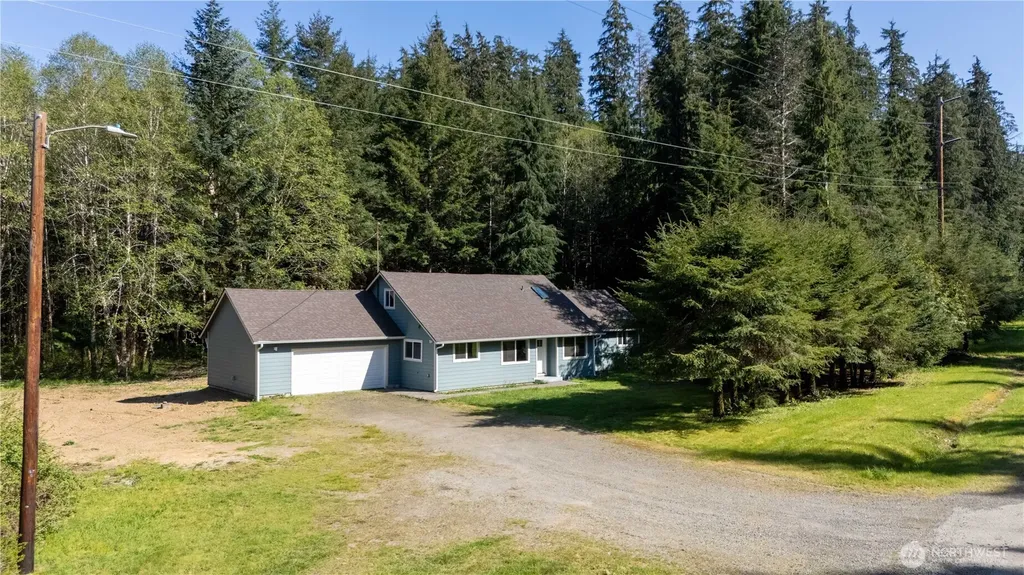 4858 Us Highway 101 Humptulips WA 98552