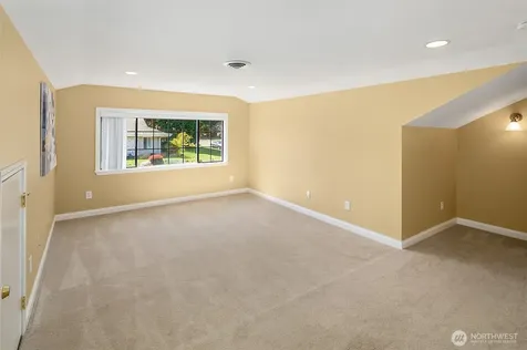 14602 SE 165th Place Renton WA 98058