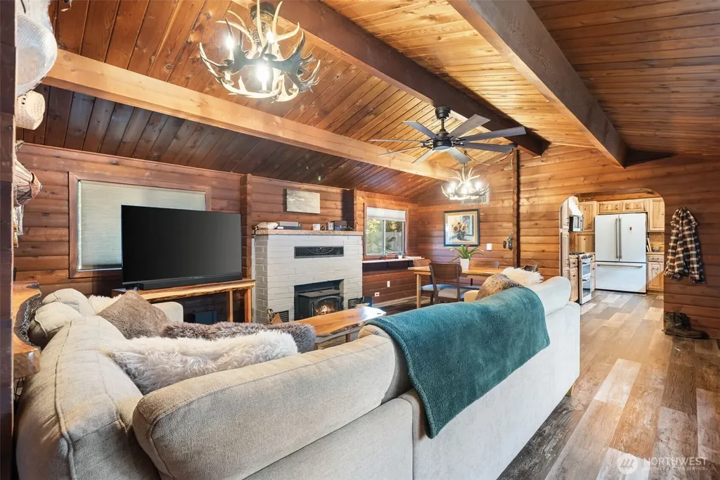 9361 Misery Point Road NW Seabeck WA 98380