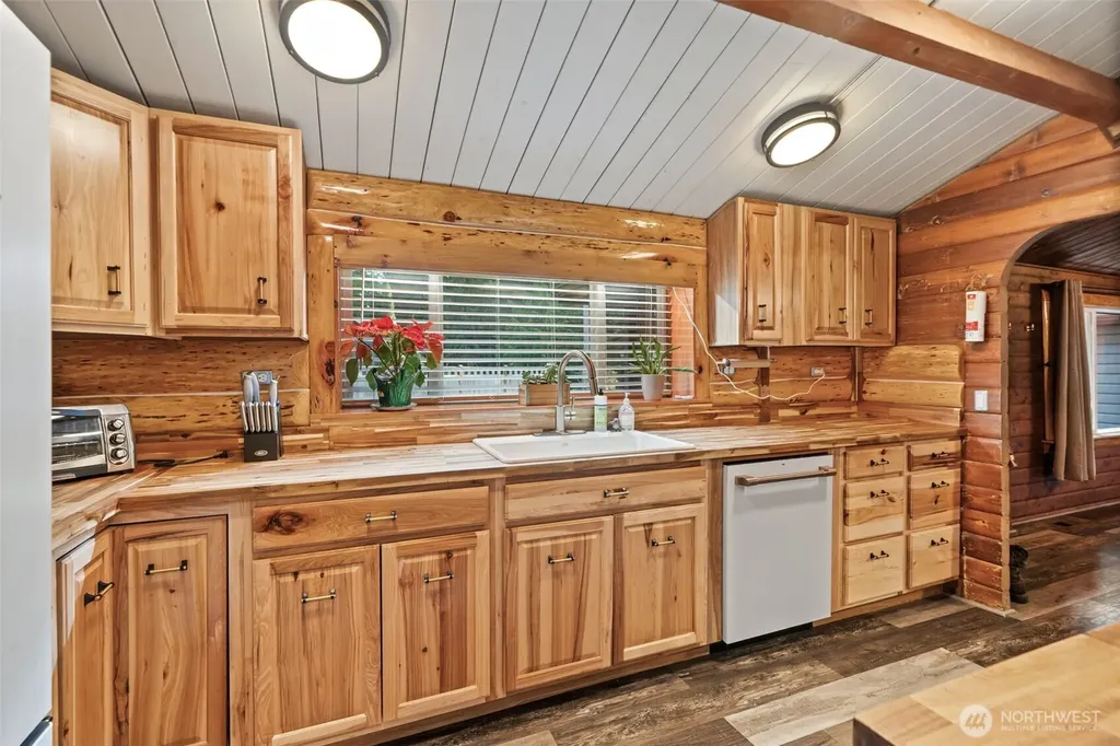 9361 Misery Point Road NW Seabeck WA 98380
