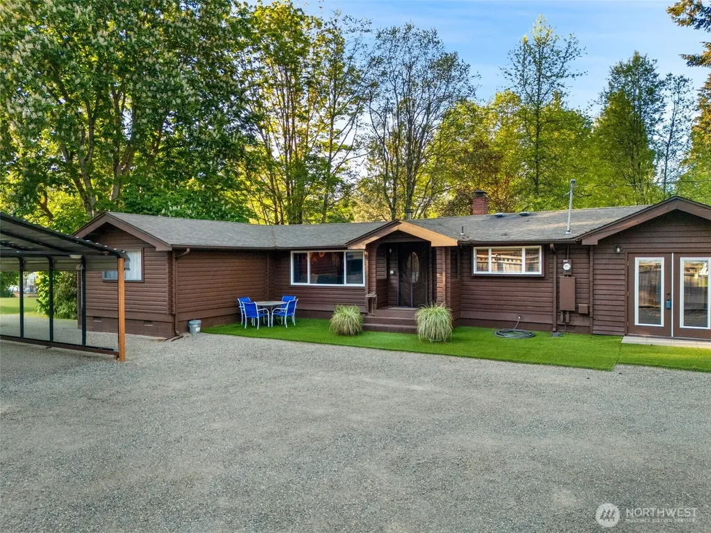 9361 Misery Point Road NW Seabeck WA 98380
