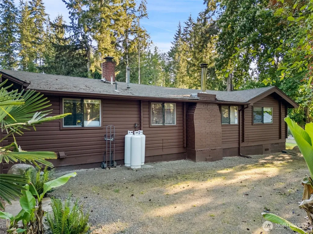 9361 Misery Point Road NW Seabeck WA 98380