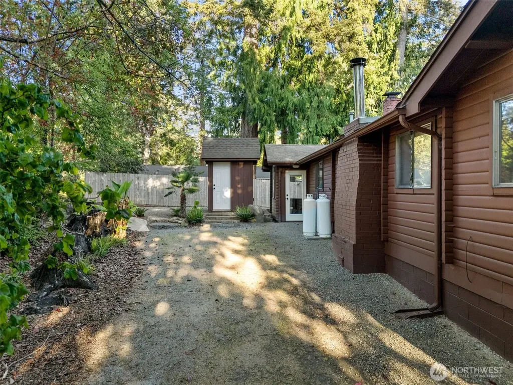 9361 Misery Point Road NW Seabeck WA 98380