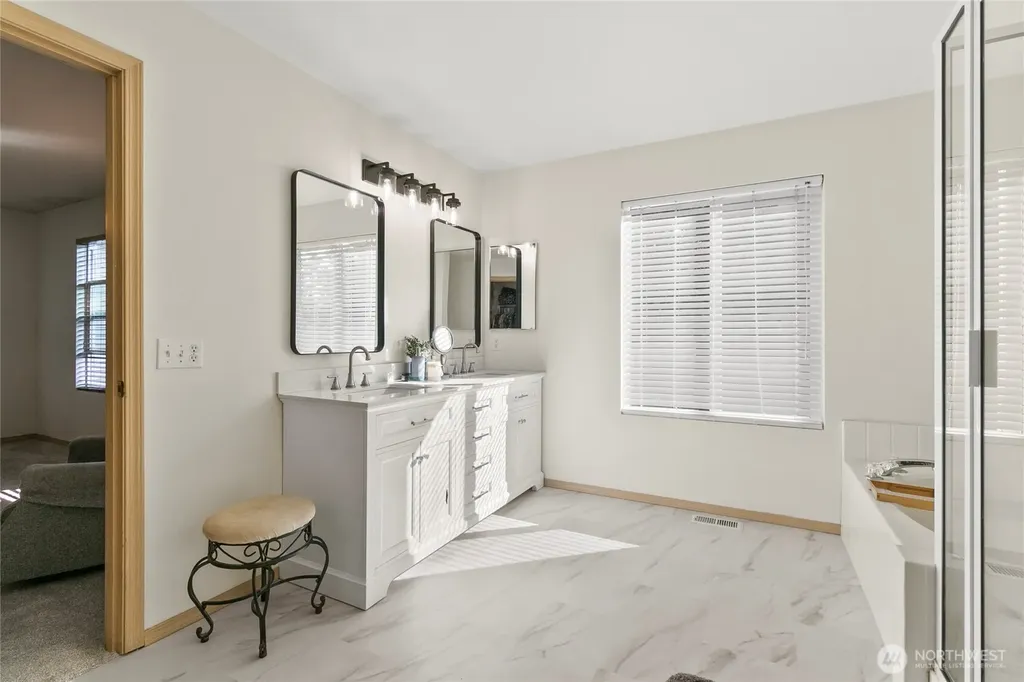 23415 SE 262nd Street Maple Valley WA 98038