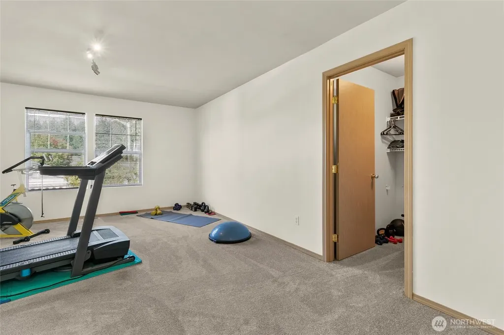 23415 SE 262nd Street Maple Valley WA 98038