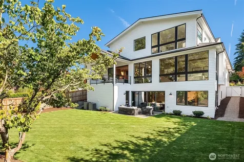 9812 NE 31st Street Bellevue WA 98004