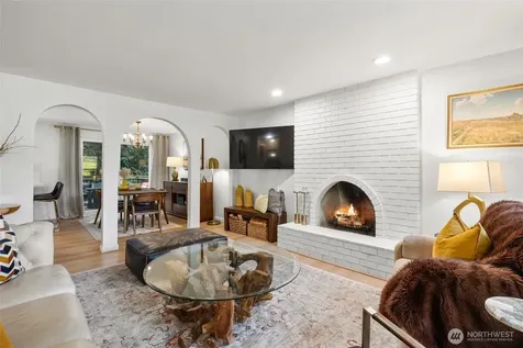 16704 188th Place NE Woodinville WA 98072
