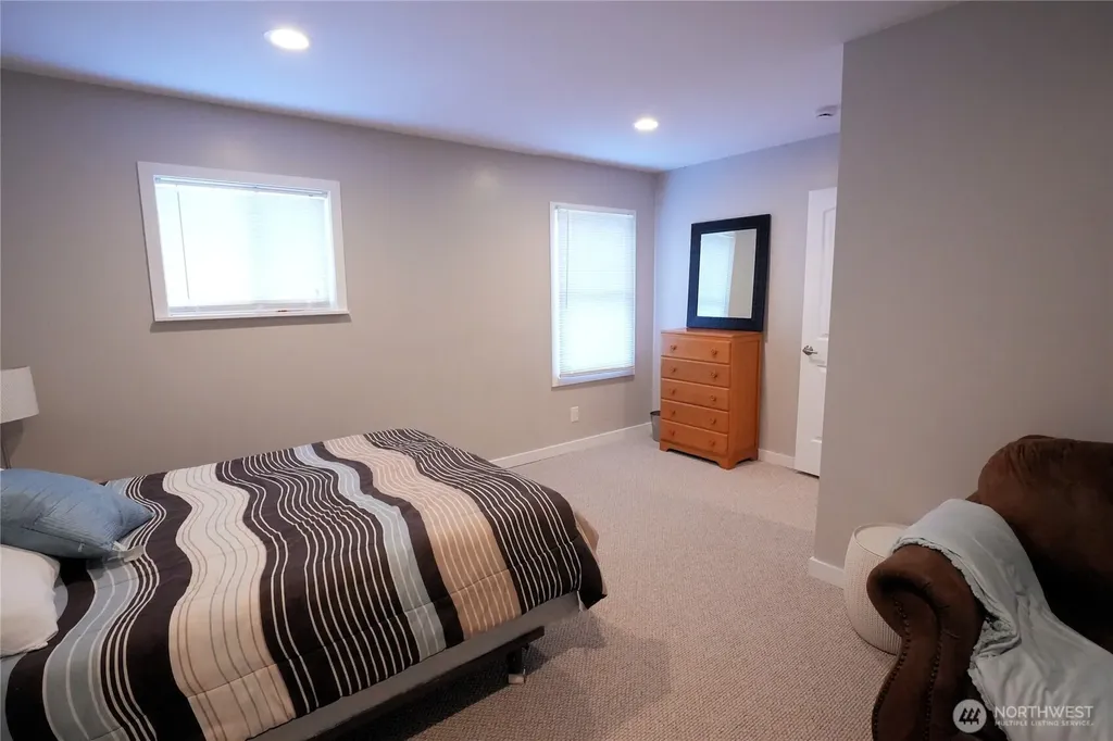 2101 W Lakeside Drive Moses Lake WA 98837