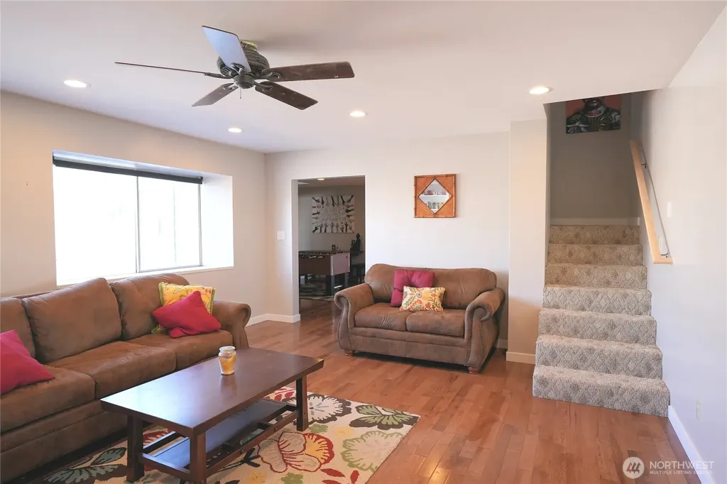 2101 W Lakeside Drive Moses Lake WA 98837