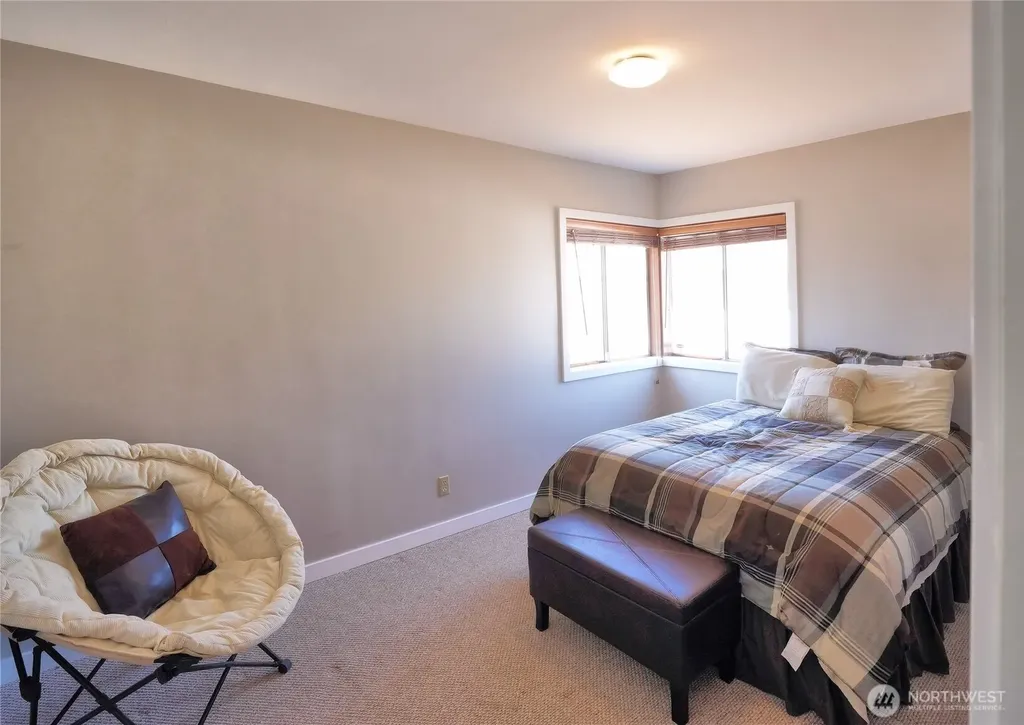 2101 W Lakeside Drive Moses Lake WA 98837