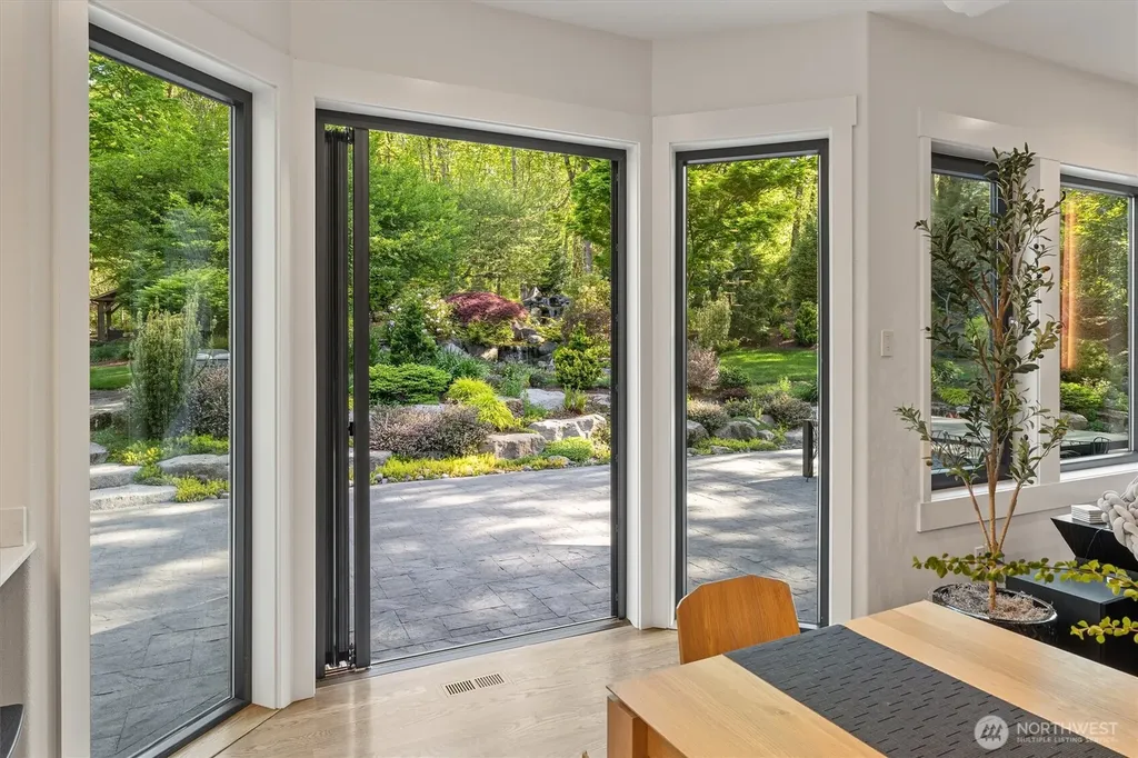 3907 259th Way NE Redmond WA 98053