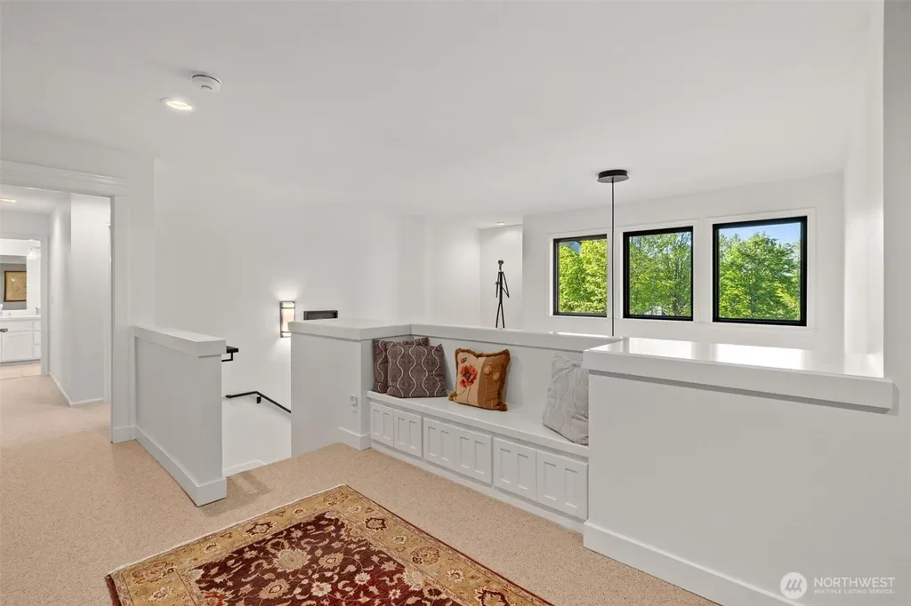 3907 259th Way NE Redmond WA 98053