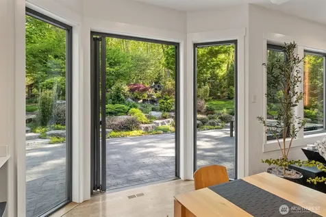 3907 259th Way NE Redmond WA 98053