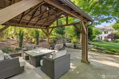 3907 259th Way NE Redmond WA 98053
