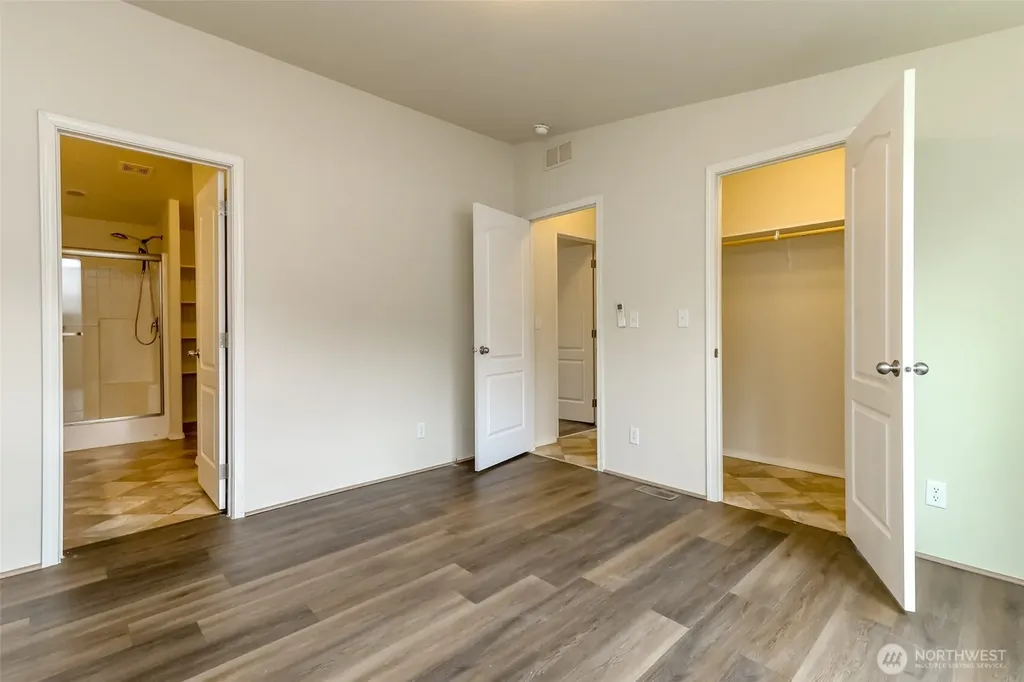 7104 141st Avenue E Sumner WA 98390