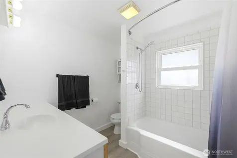 7032 Fawcett Avenue Tacoma WA 98408