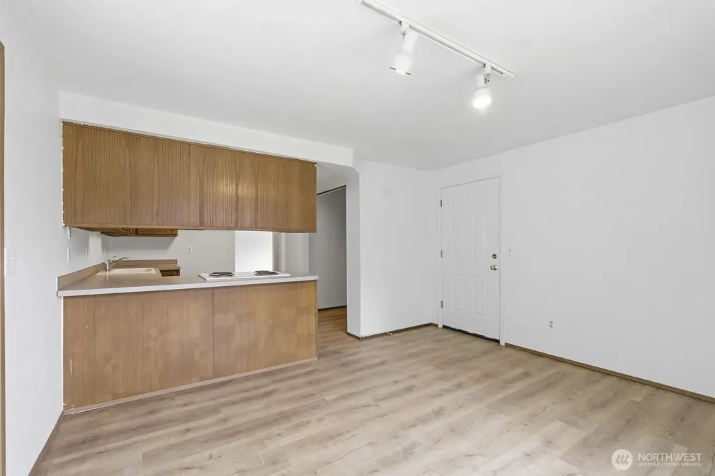 611 Phoenix Street NE Olympia WA 98506