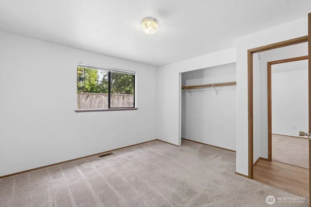 611 Phoenix Street NE Olympia WA 98506