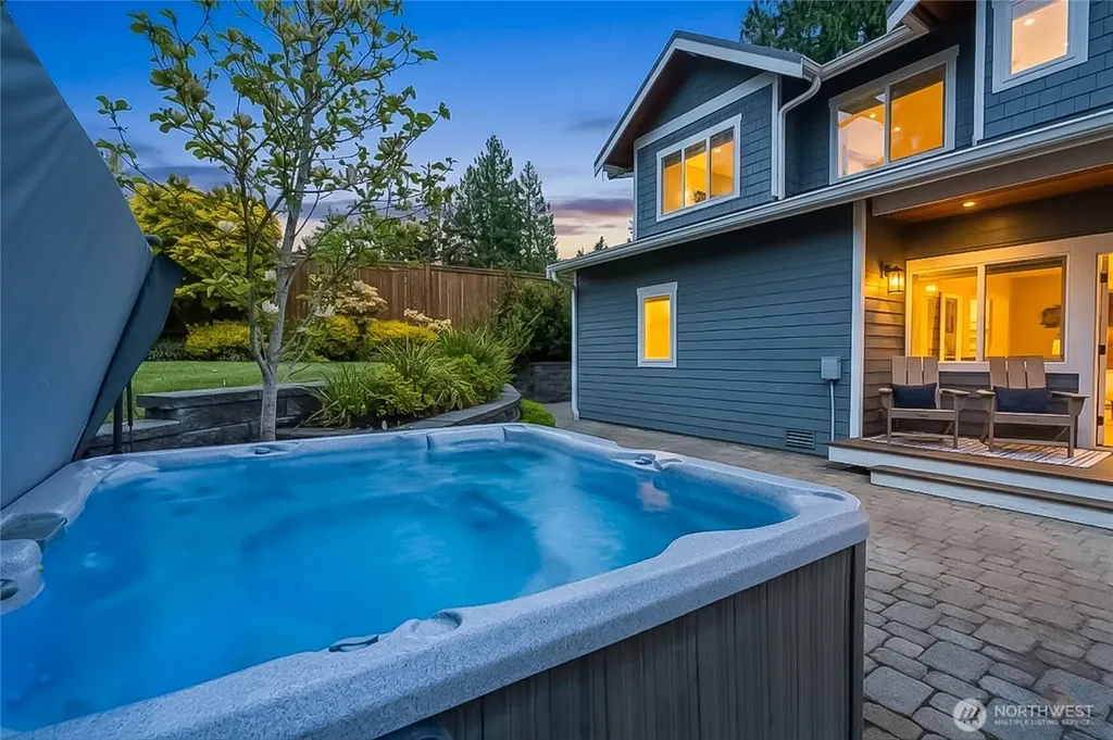 6219 89th Avenue SE Mercer Island WA 98040